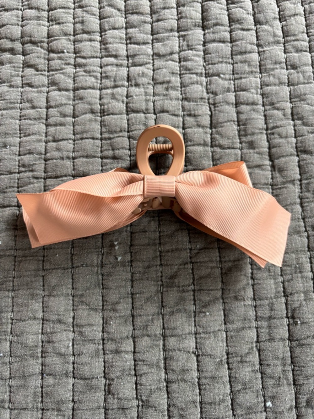 Anthropologie Bow Claw Clip
